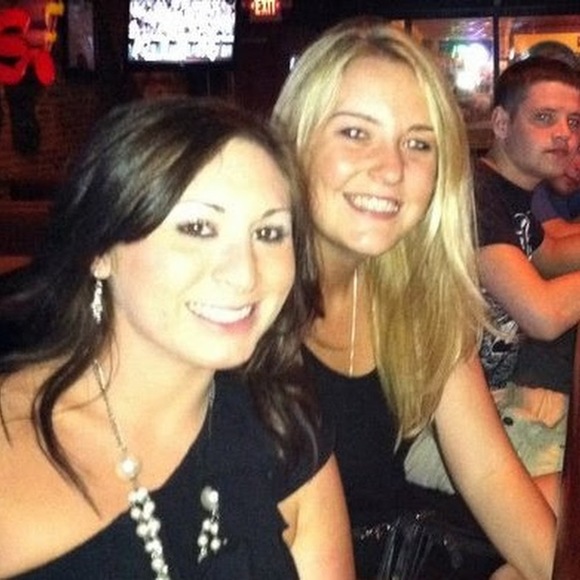 christinahen977